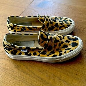 Leopard print Vans shoes size 9.5 Women